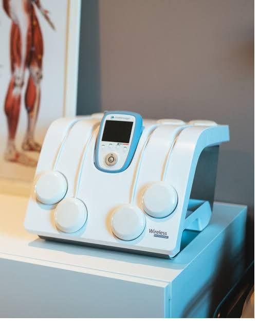 Advanced wireless physiotherapy machine at Encore